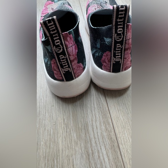 slip on - Picture 6 of 9